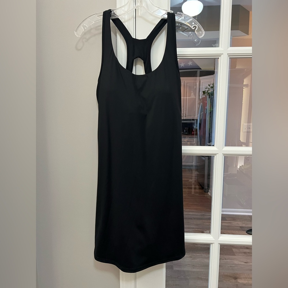 Activewear dress with shorts underneath, built in cups with removable pads sz L